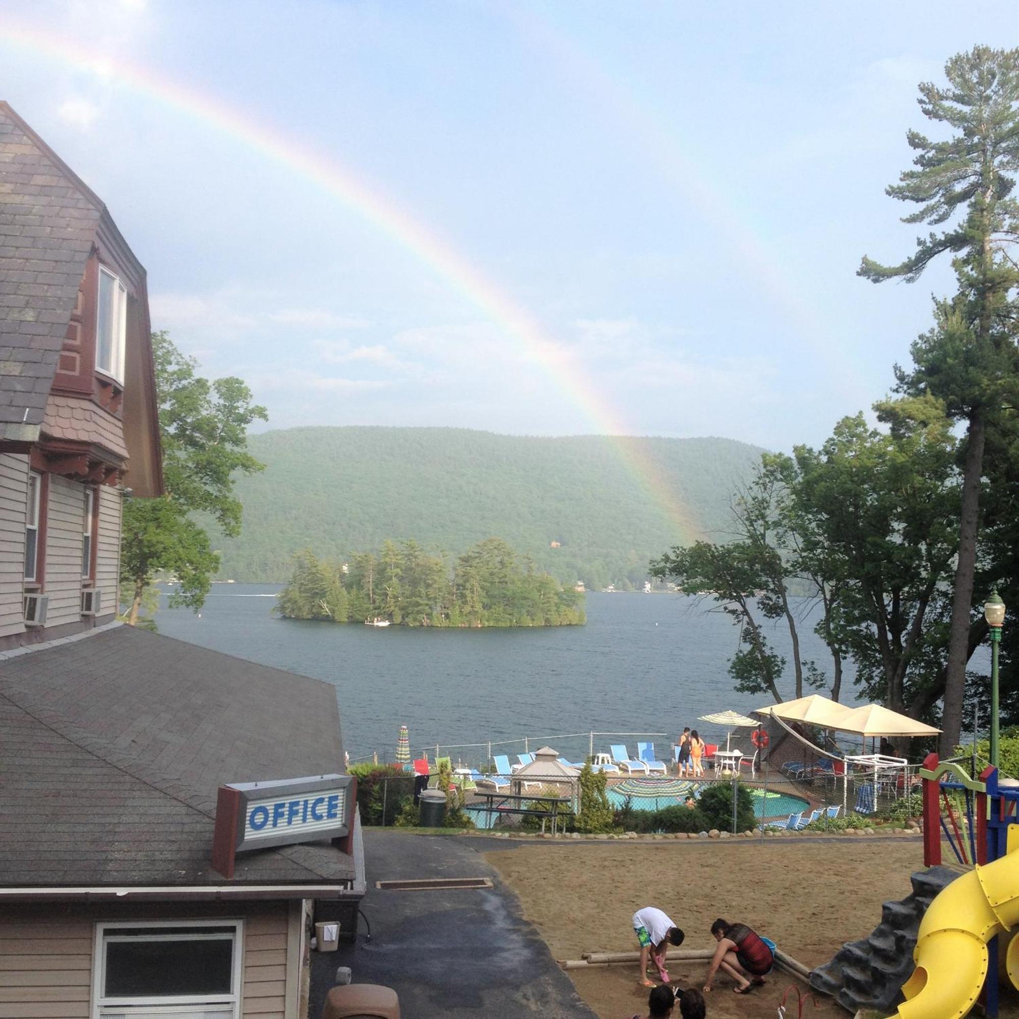 Boulders Resort Lake George Exterior photo